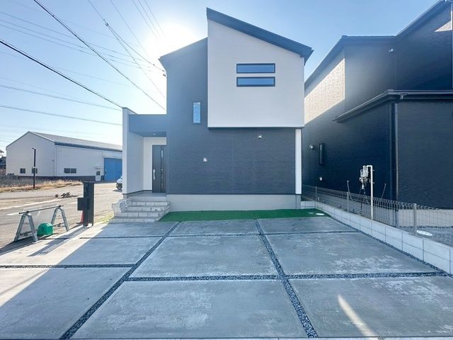 犬山市鳥屋越１１棟の写真1