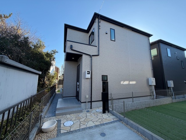 平塚市東中原８期３棟の写真1