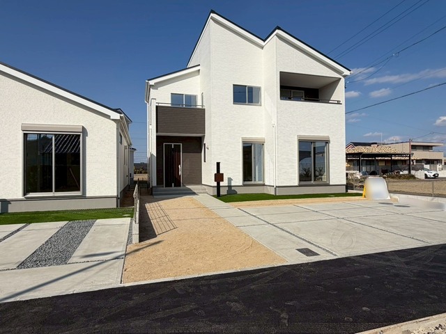 一宮市西大海道３期４棟の写真1