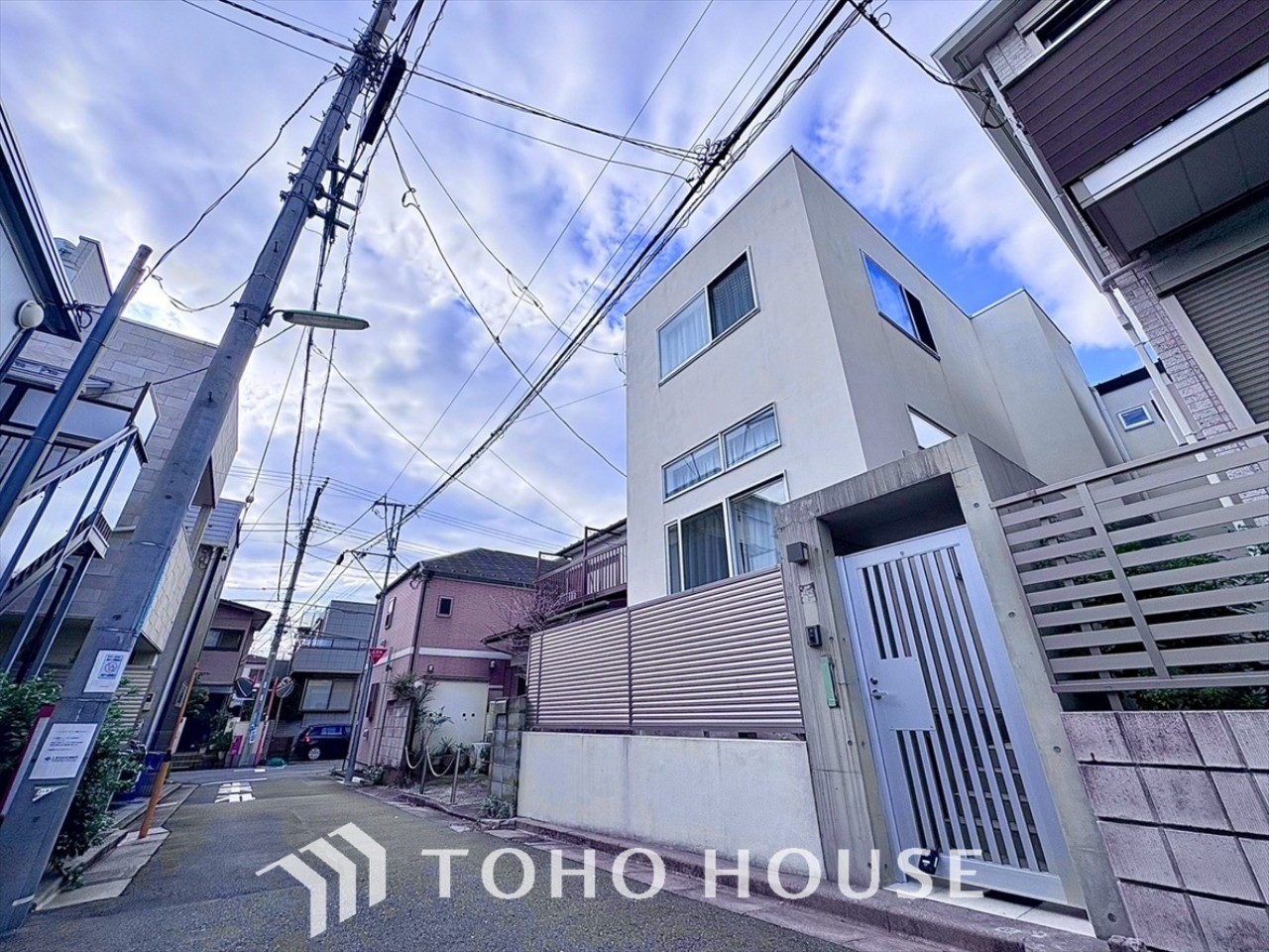 東京都世田谷区上馬３丁目