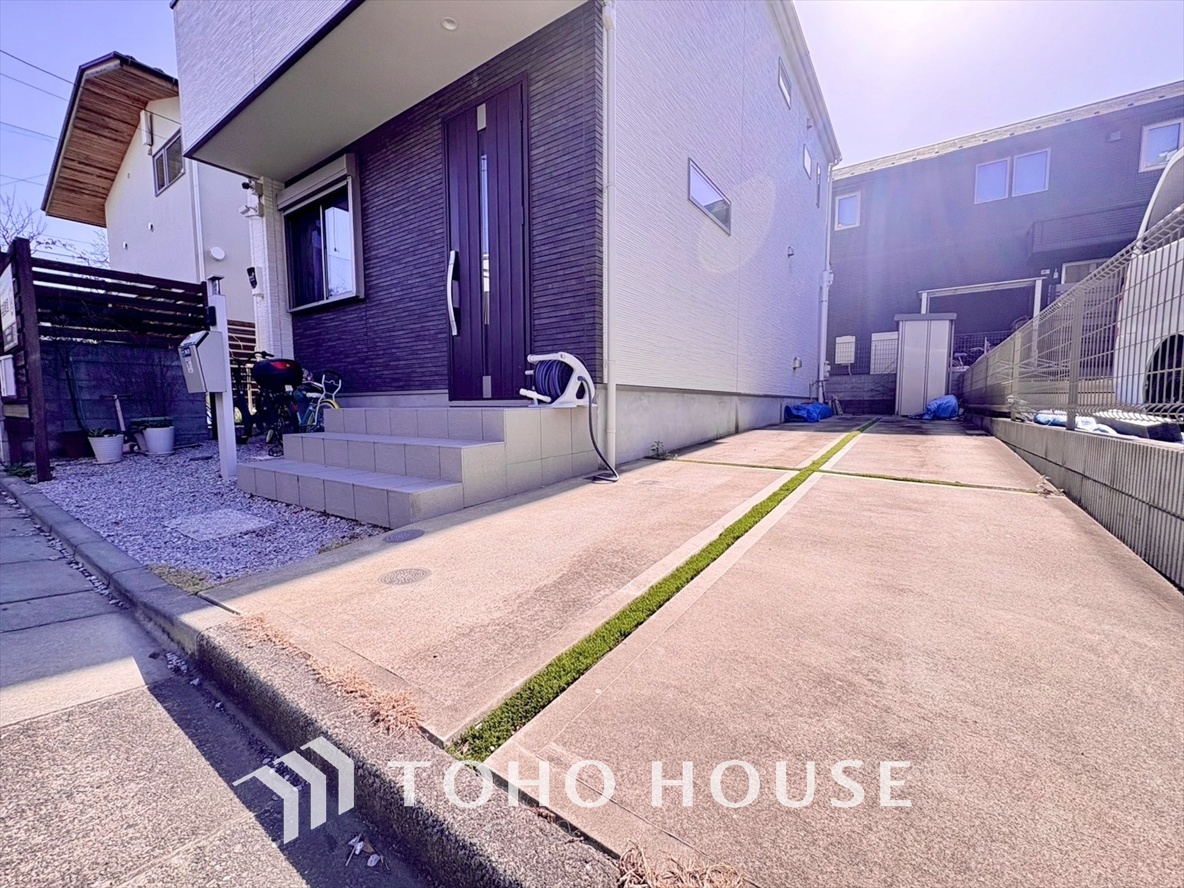 駐車スペースも完備(駐車できる車種などについてはお問い合わせくださいませ)