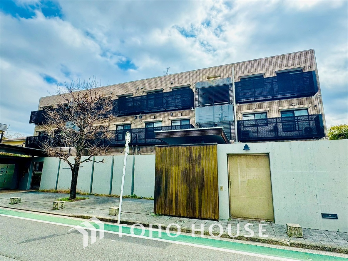 桜アパートメント