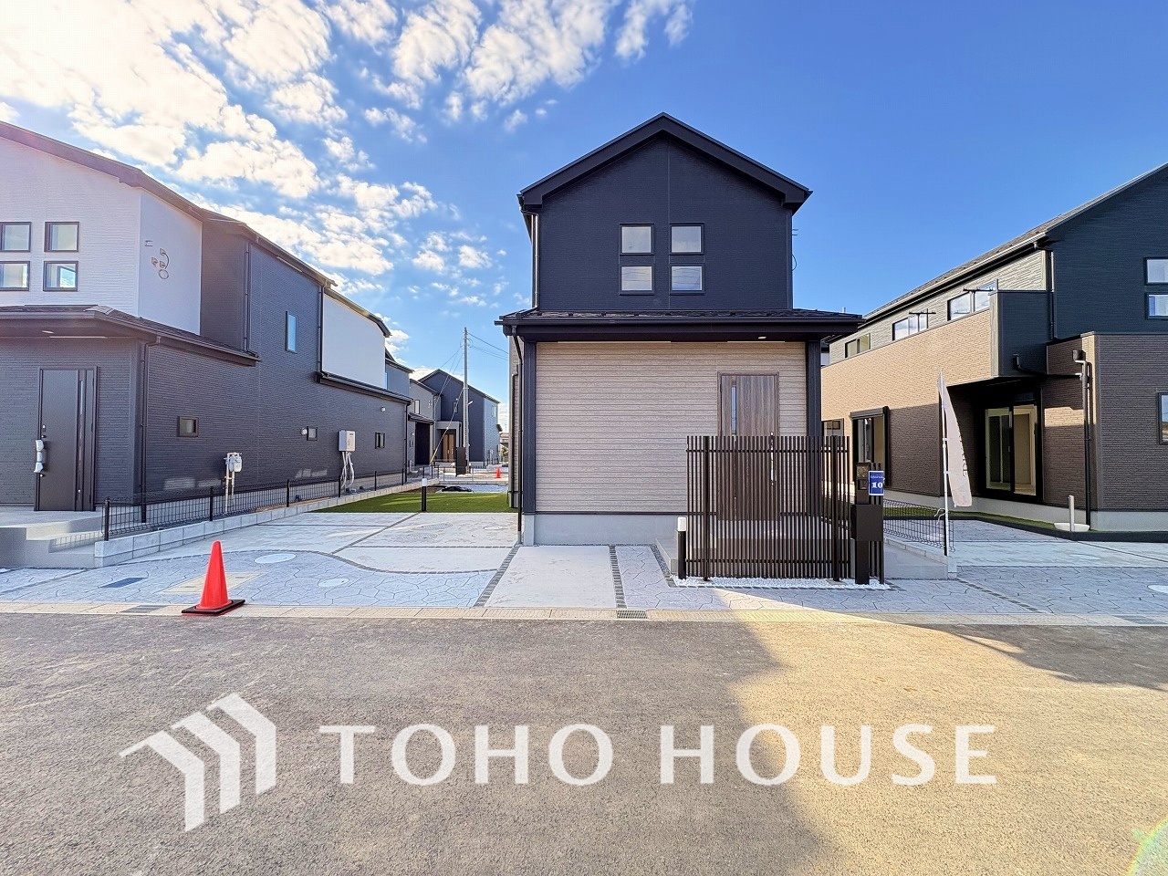 千葉県船橋市三咲７丁目