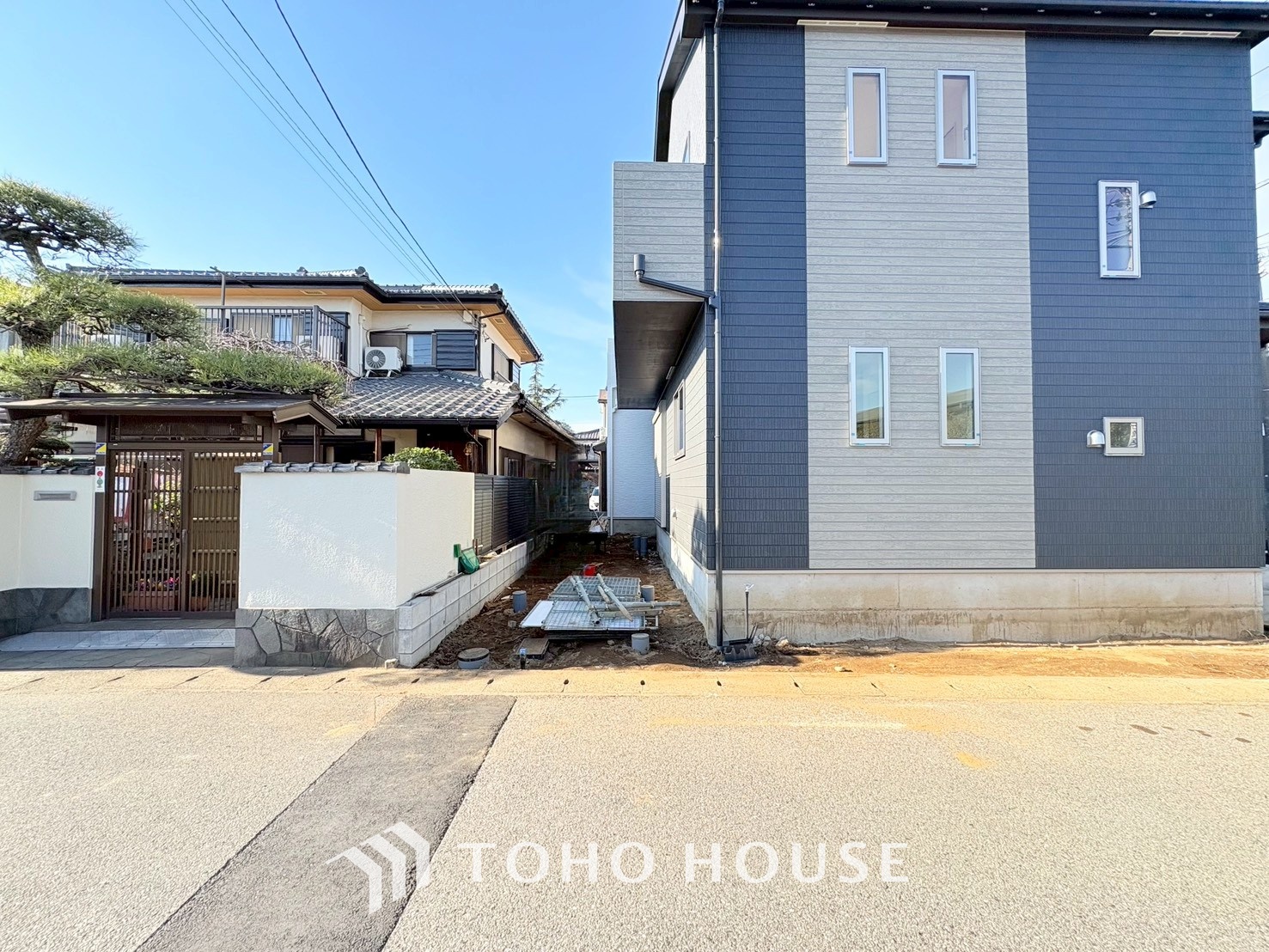 千葉県千葉市花見川区浪花町