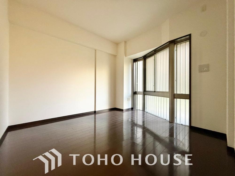 お子様の心と身体を見守る子供部屋として、小さな自立心を育むお部屋作りを見越してご覧下さい。