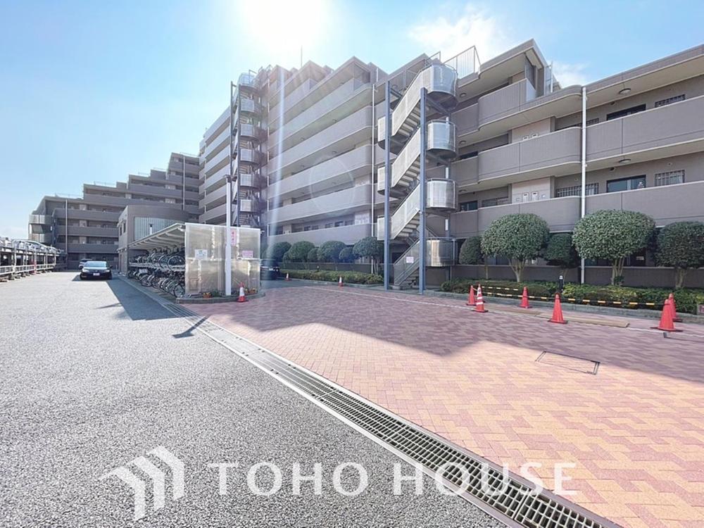 建物の居住性に拘った邸宅は、「落ち着き」と「安らぎ」と「快適」を実現してくれます。