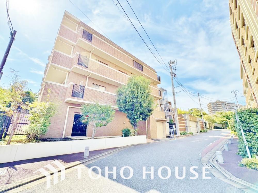The NOBUTO HILLS FOREST COURT 5階