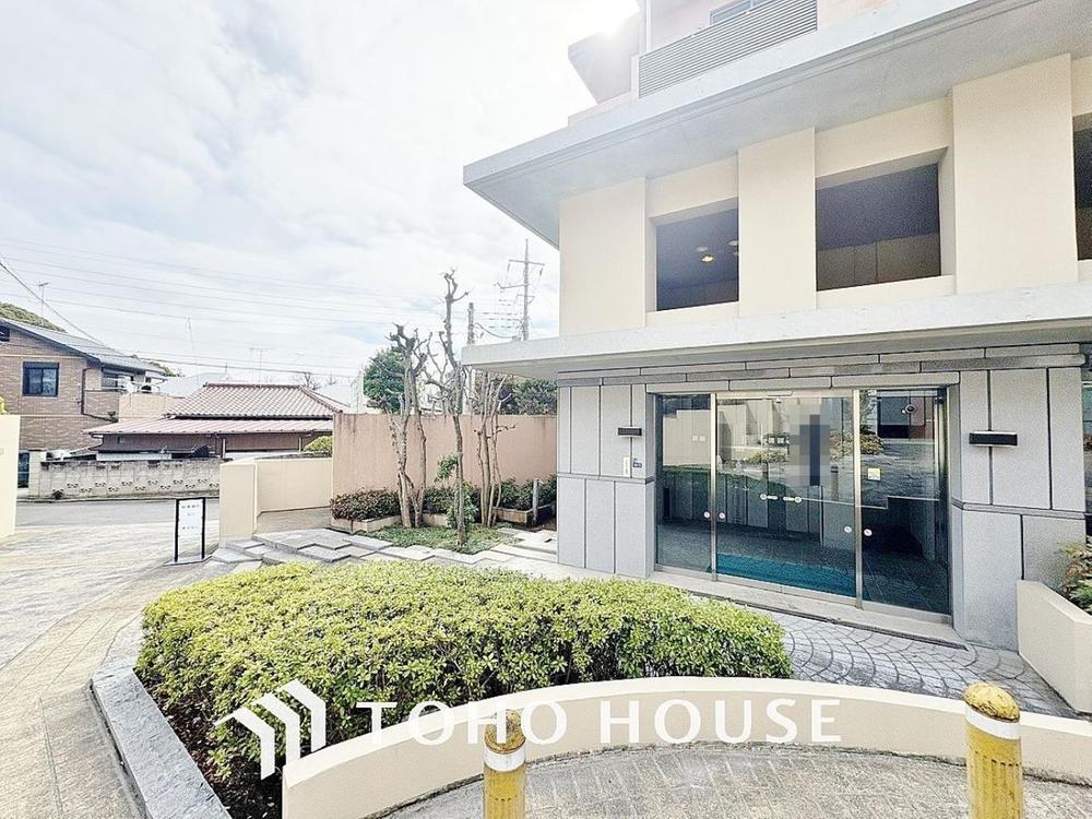 ハウス・オン・ザ・ヒル・ルネ市川フレッツ1　2階