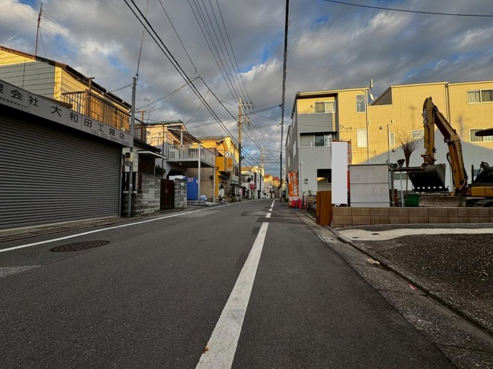 東京都足立区本木 東町