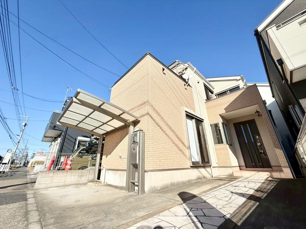 東京都足立区六木2丁目