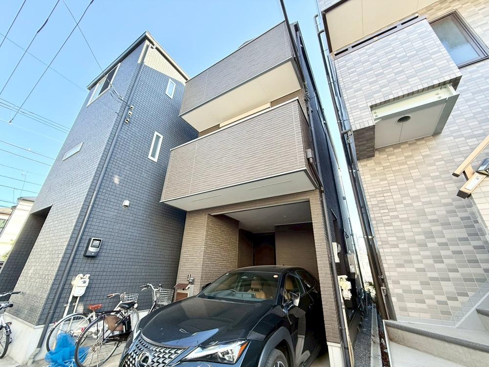 贅沢といえるほどの豊かな居住性と、プライドを満たすクオリティが見事に調和した住空間。