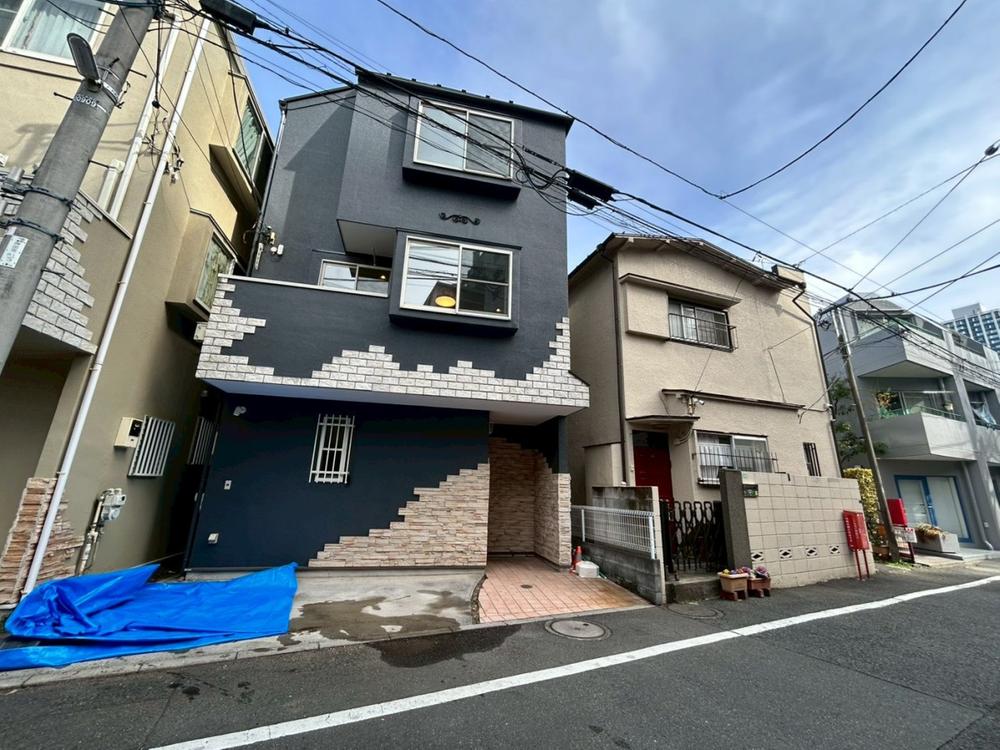 東京都中野区本町１丁目