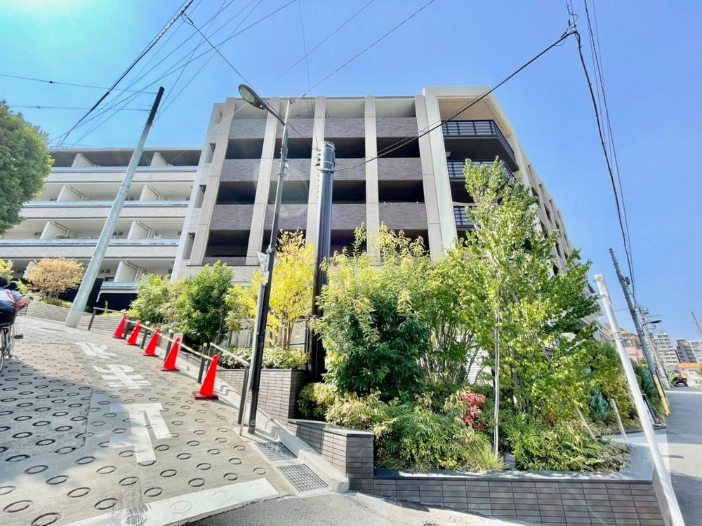 東京都新宿区弁天町