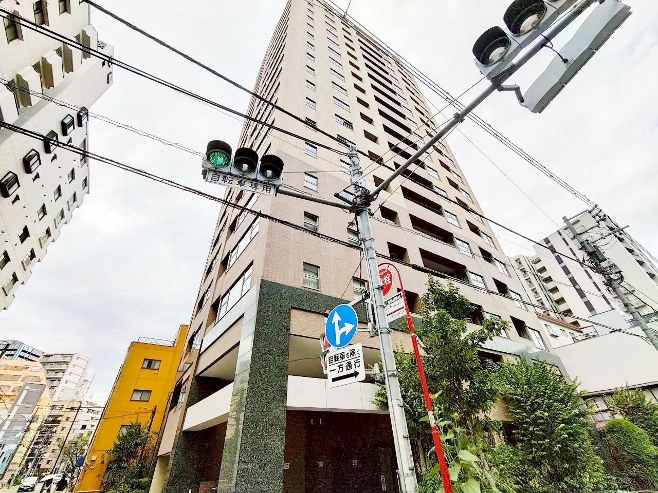 上野アインスタワー