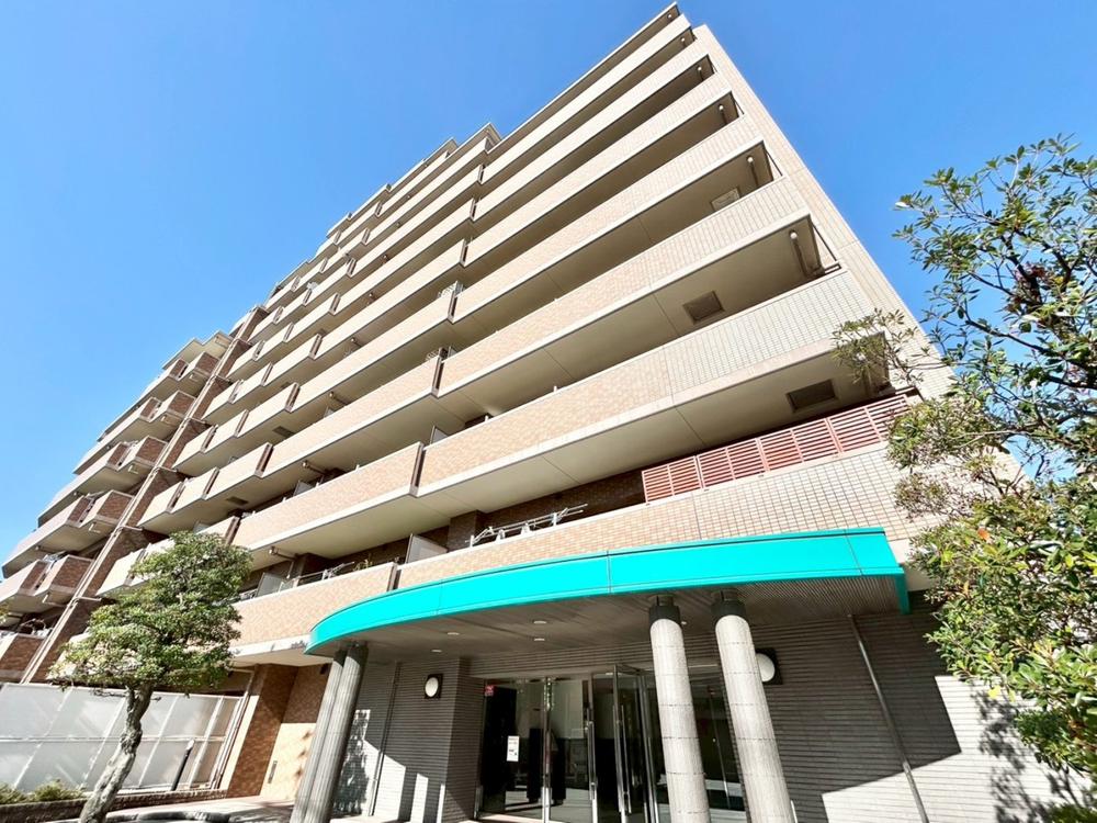 グローリオ西新井