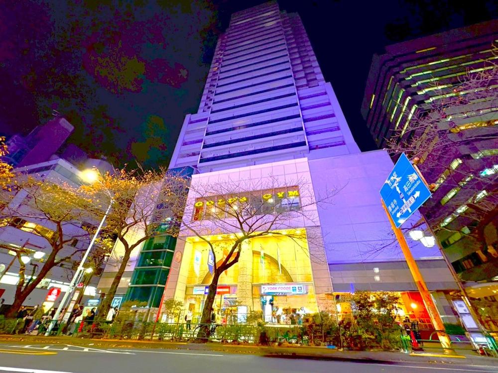 東京都中野区中野４丁目