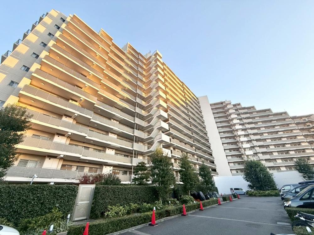 レーベンスクエアリハート東京 4階