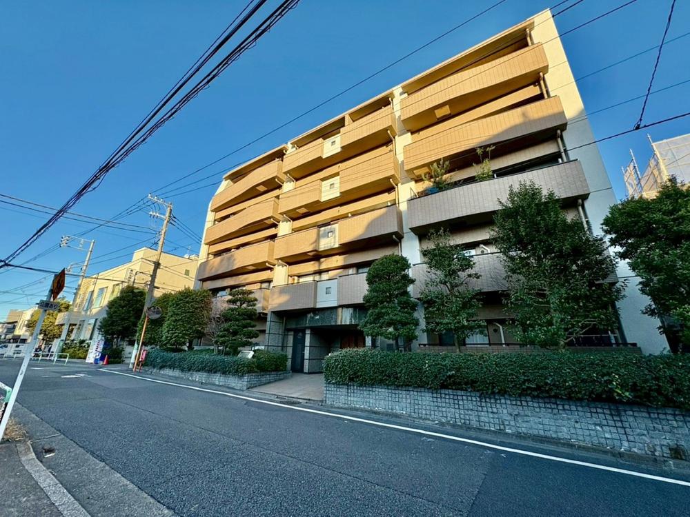 東京都世田谷区成城１丁目