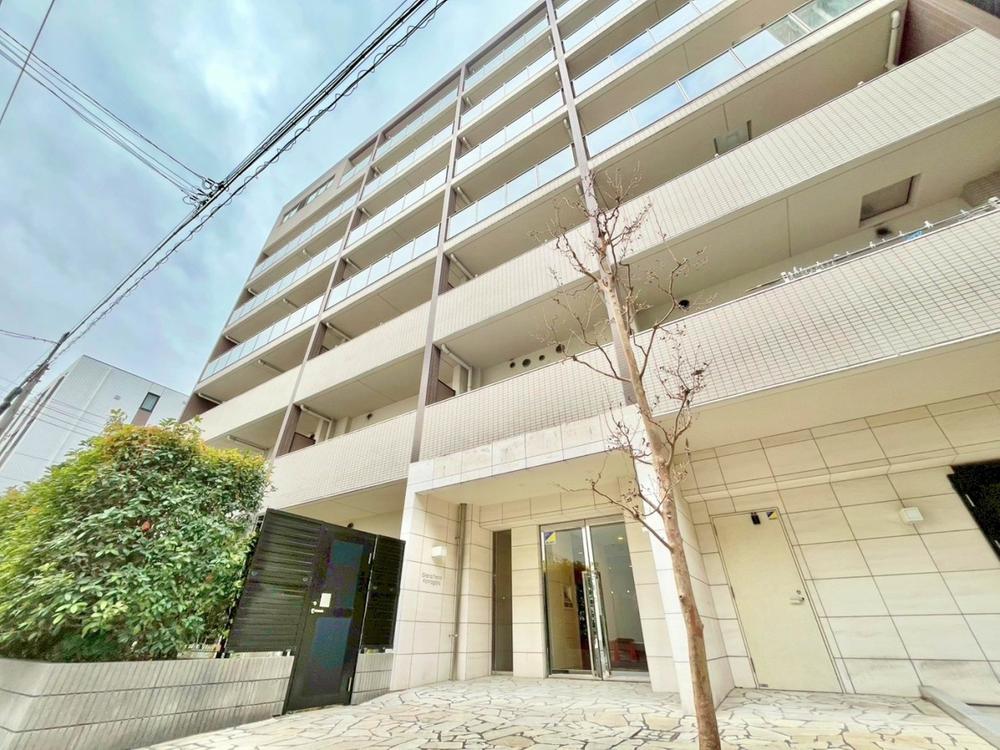 グラントレゾール駒形 404 号室