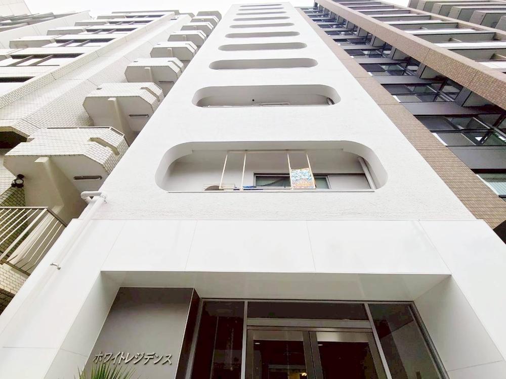 ホワイトレジデンス 71