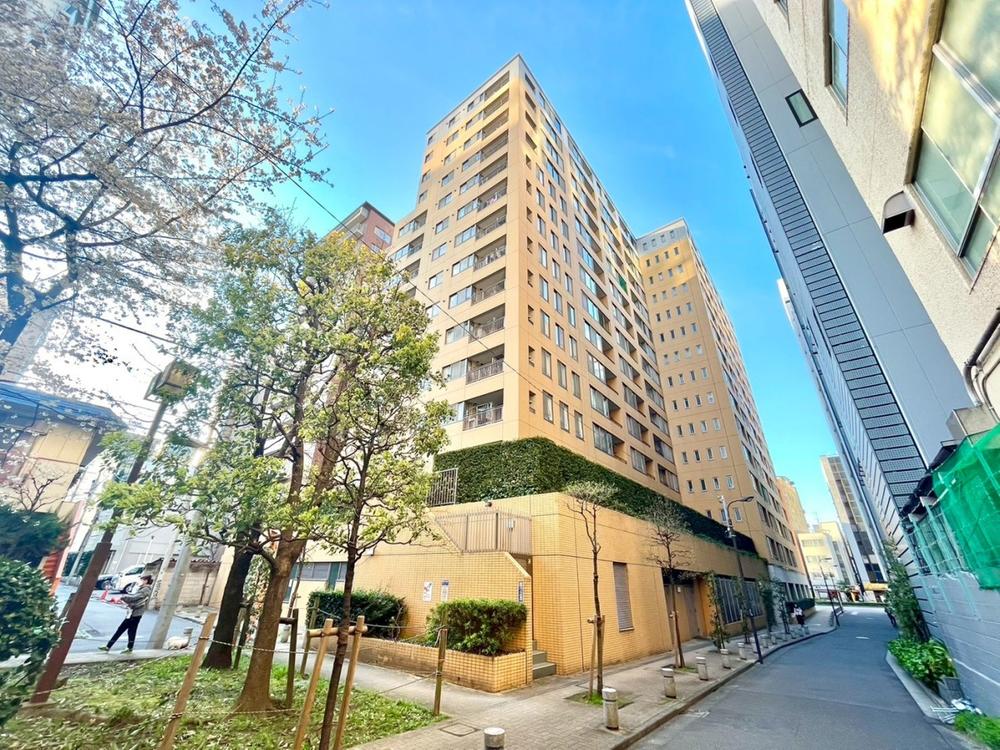 東新宿レジデンシャルタワー