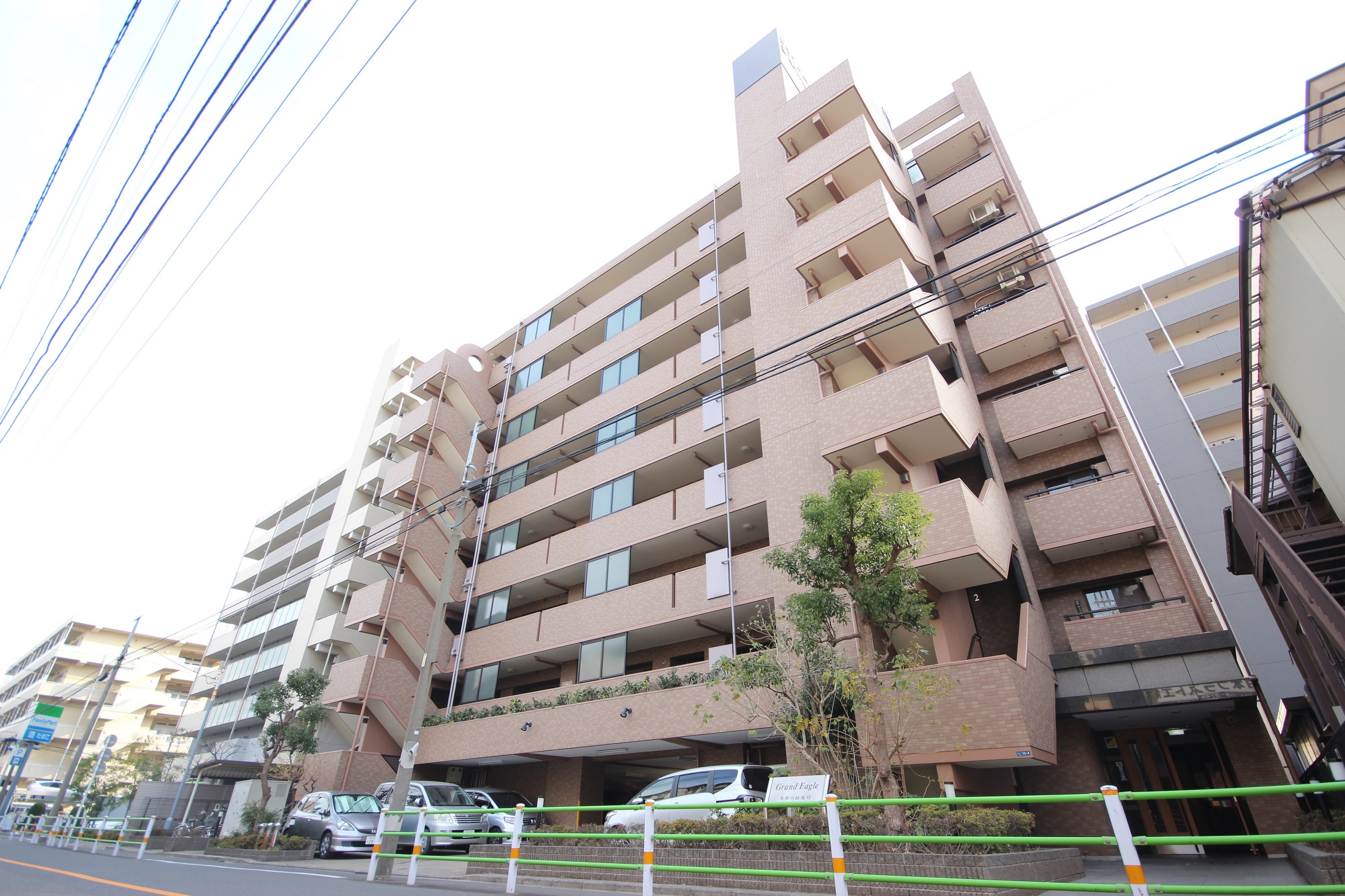 ～慣れ親しんだ地元：大田区に【家】を持ちたい～　車を大切にされているお客様の駐車場専用使用権付の築浅中古マンション購入記！
