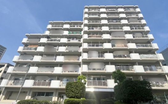 【決め手は林さんの人柄の良さです！】～店舗はオープンスペースで居心地がよく、担当の林さんの人当たりの良さ、気遣い、親しみやすさが素晴らしかったです。～