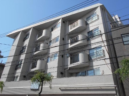 【林さんのおかげで気持ちよく新生活が迎えられそうです】~希望通りの住まいに出会えて、林さんが親身になってご対応してくださり感謝しています。~