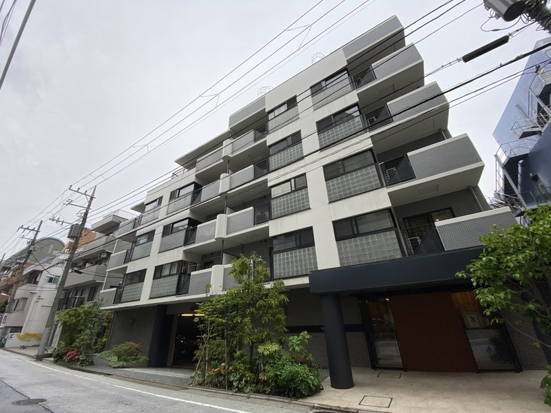 【親身になって相談に乗っていただきました】～他の不動産屋さんとも比較しましたが、佐々木さんの対応が素晴らしかったので東宝ハウス品川でお願いしました。～