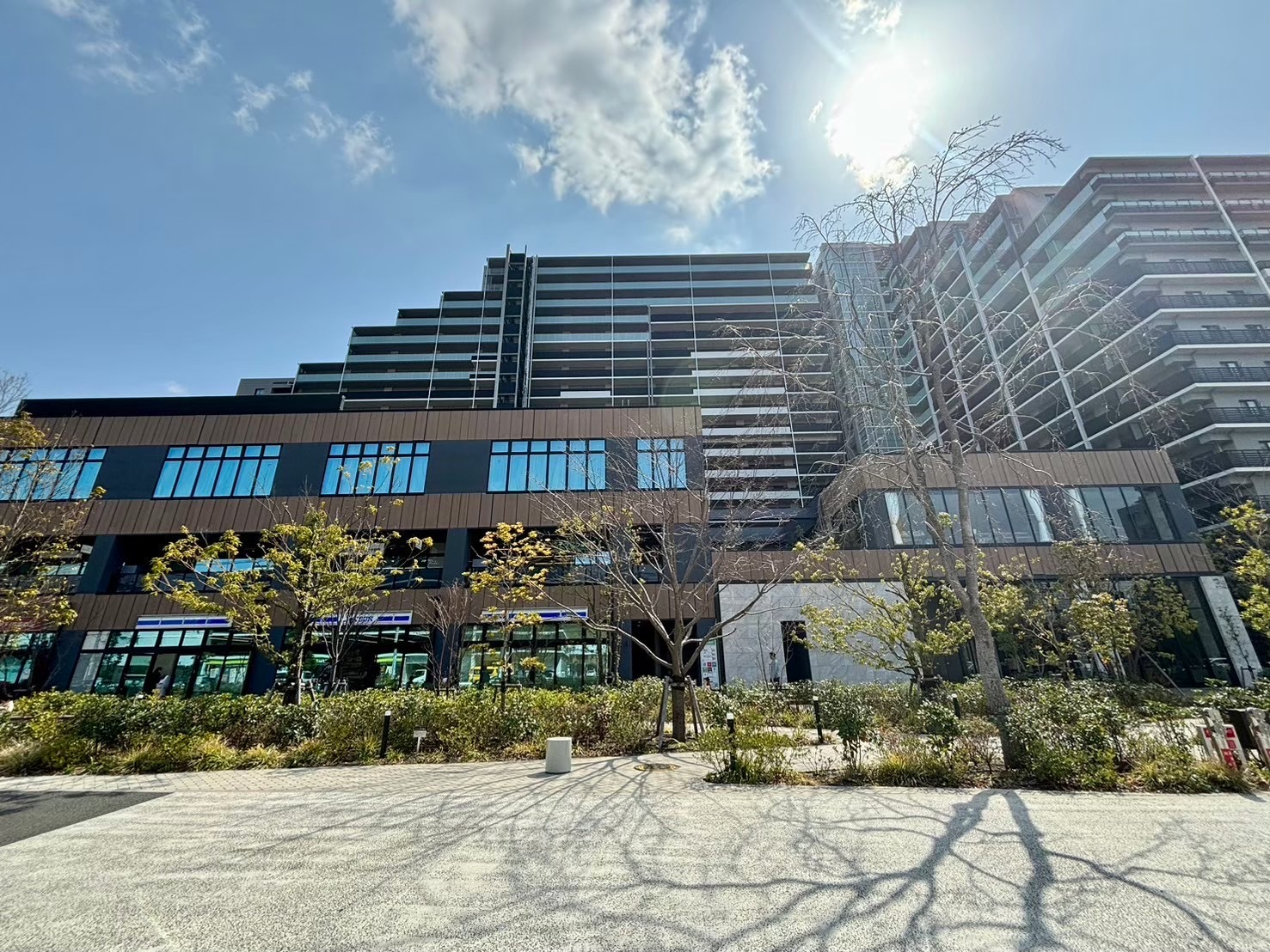 【東宝ハウスに、そして山田さんにお任せしたいという気持ちが夫婦ともに一致しました】~コミュニケーション力や不動産に関する知識量、誠実さ、スピード感のどれをとっても1番安心してお任せできると感じたのが山田さんでした。~