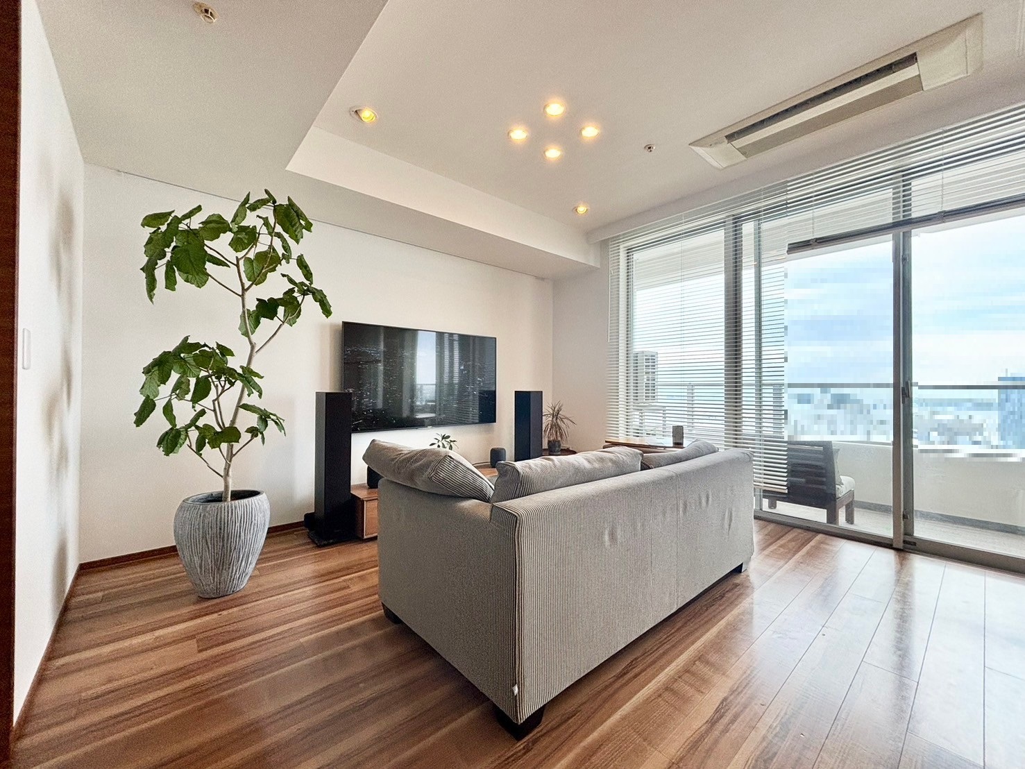 【売却することを見据え資産性の高いマンションを購入しました】~山田さんはレスポンスが迅速かつ細やかにご対応いただき感謝しています。~