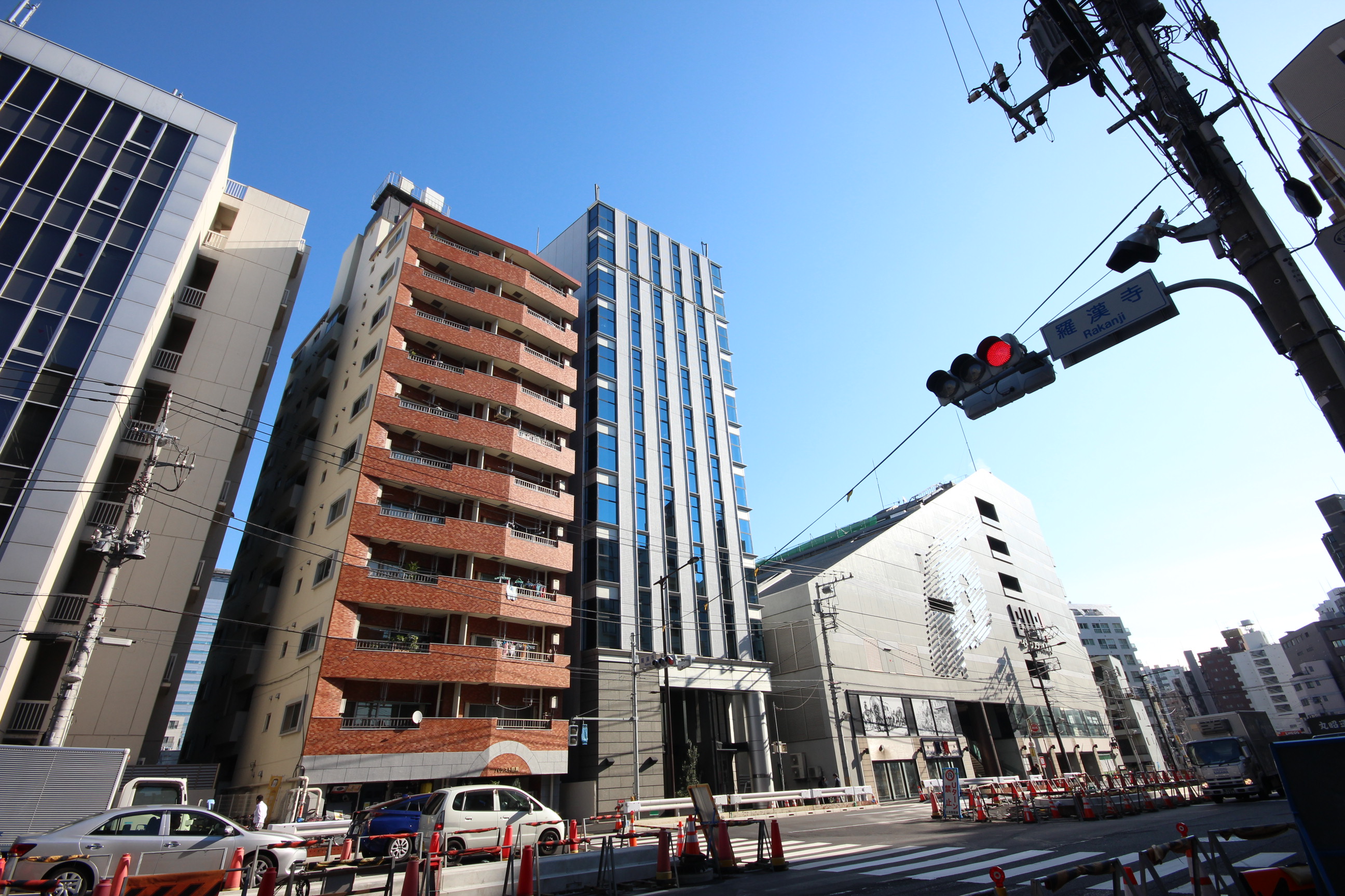 ~一括査定で1番低い査定額だった東宝ハウスさん。でも1番誠実で真実をしっかりと説明してくれ、正しい方向に導いてくれたのも東宝ハウスだった~