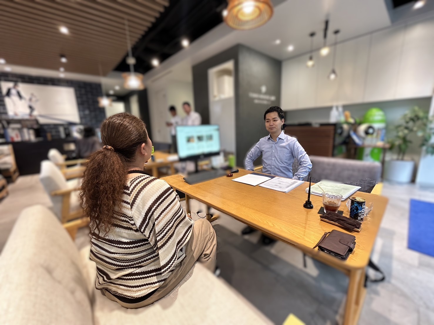 【ゆかりのあるエリアで素敵な住まいに出会えました】～他の不動産屋さんとも比較しましたが、飯塚さんの不動産の知識が豊富だったことが決め手です。～