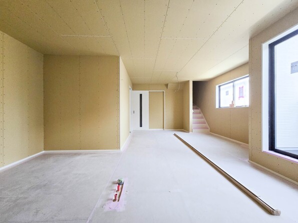 【現地土地写真】周辺環境・街並など、資料には掲載していない情報が現地にはたくさんございます。是非現地をご確認下さい。