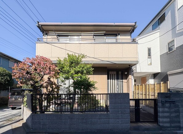 埼玉県さいたま市浦和区仲町４丁目