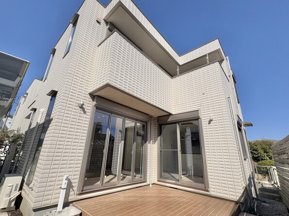 埼玉県さいたま市中央区大戸３丁目