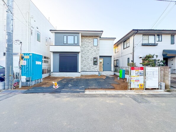 埼玉県上尾市大字小泉