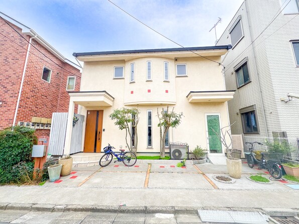 埼玉県さいたま市中央区大戸４丁目