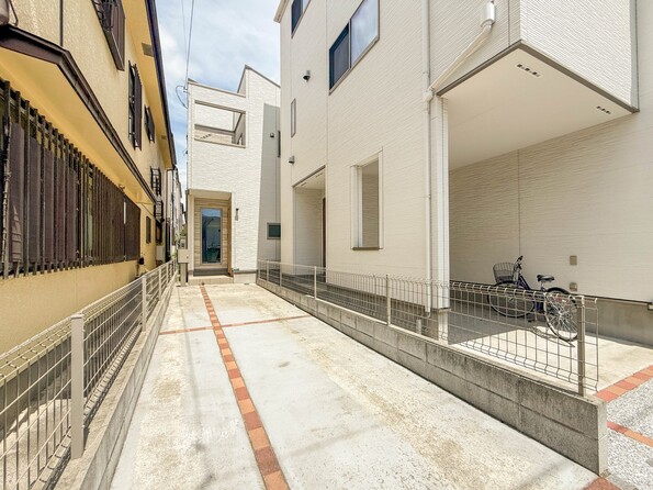 埼玉県川口市元郷５丁目