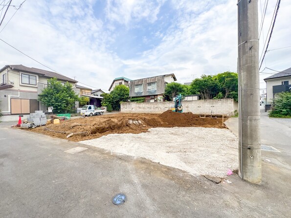 埼玉県さいたま市緑区山崎１丁目