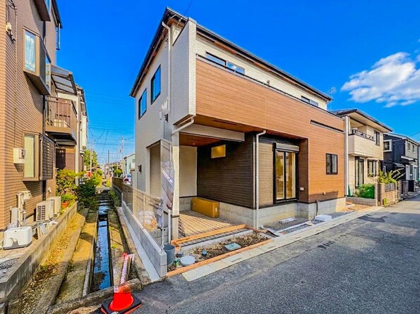 埼玉県越谷市蒲生 東町