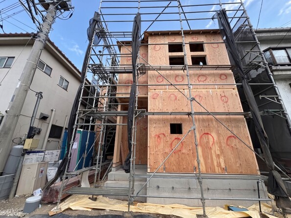 埼玉県越谷市千間台東４丁目
