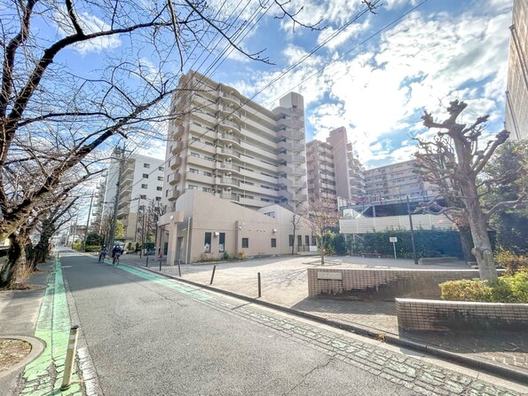 埼玉県戸田市新曽南３丁目