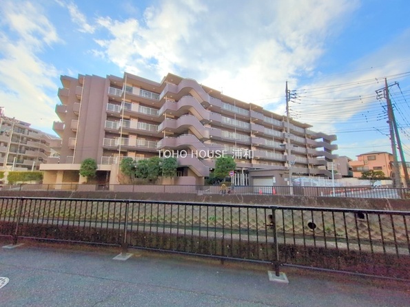 埼玉県戸田市新曽南１丁目