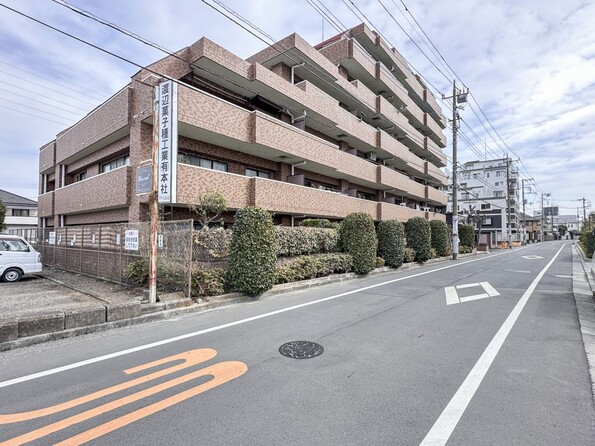 こちらの物件が少しでも気になるようでしたら、お気軽にお問合せください。人生でいちばん大きなお買い物ですので、ゆっくりご見学ください。ネット上の画像と実際の見学では、リアル感がまるで違います。