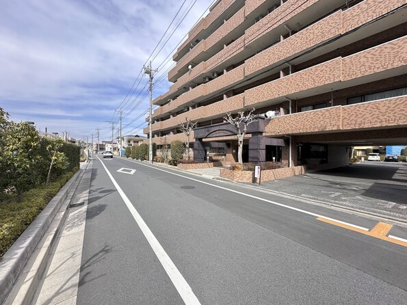 こちらの物件が少しでも気になるようでしたら、お気軽にお問合せください。人生でいちばん大きなお買い物ですので、ゆっくりご見学ください。ネット上の画像と実際の見学では、リアル感がまるで違います。