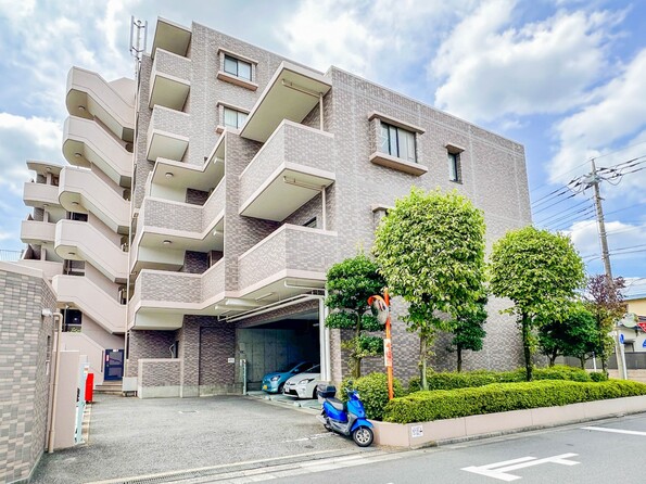 埼玉県川口市青木４丁目