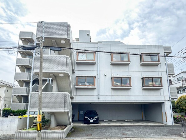 埼玉県川口市南鳩ヶ谷４丁目