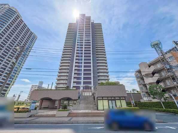 埼玉県川口市川口１丁目