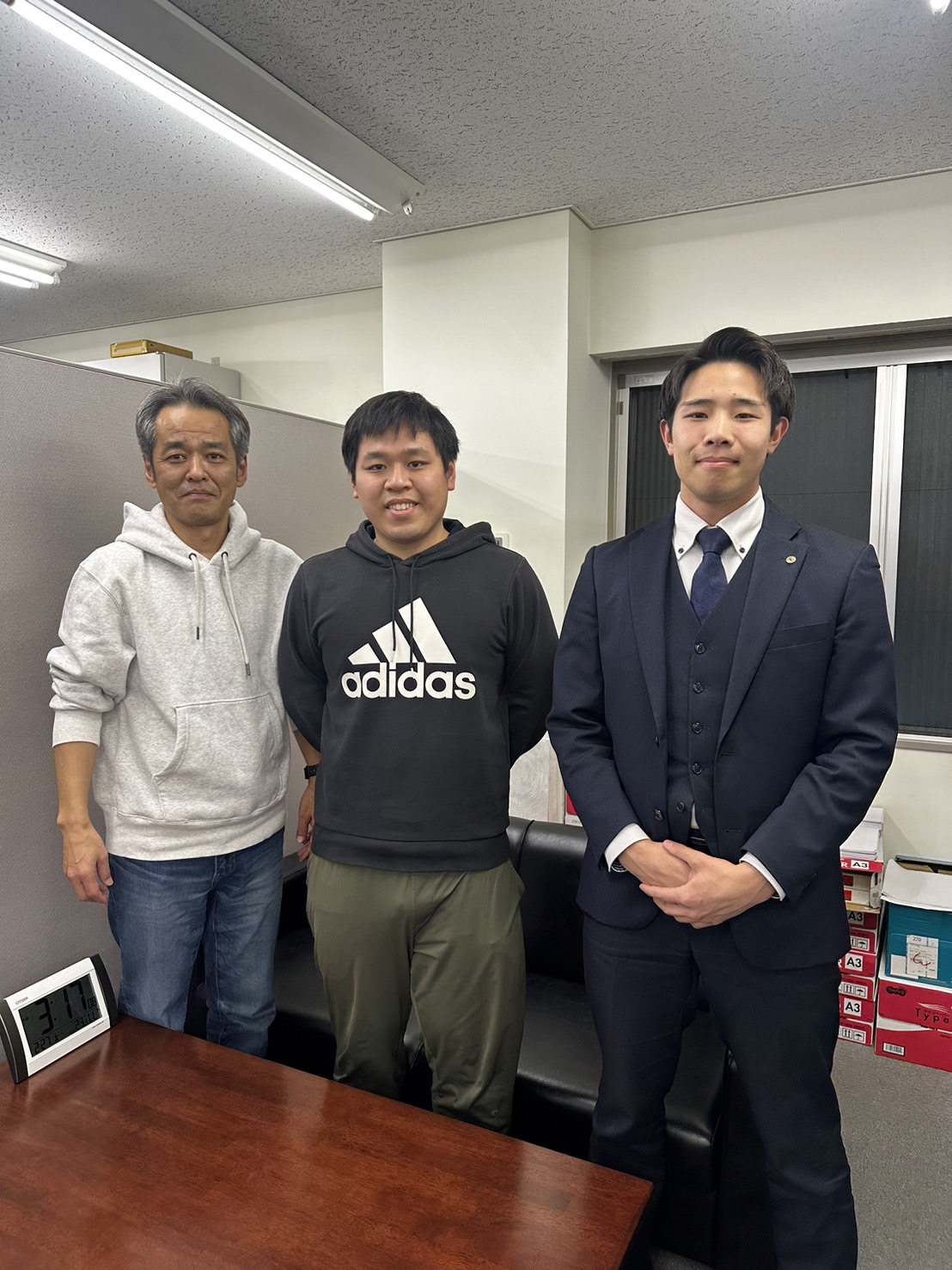 悩みに悩み考えに考え抜いた結果、無事一軒家購入に向け契約手続き完了！担当の岩﨑さんに...